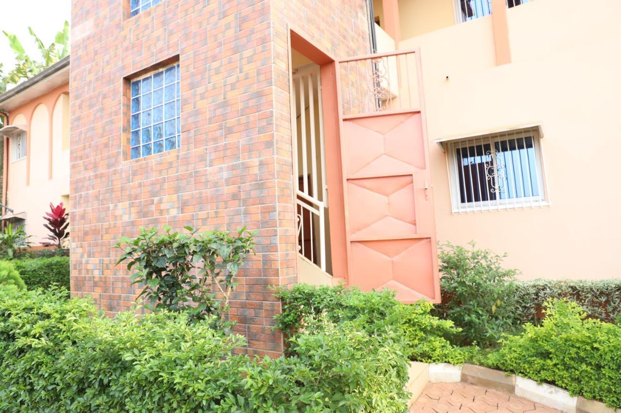 Vegas House Apartment Yaoundé Екстериор снимка