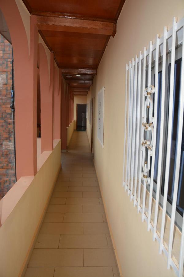 Vegas House Apartment Yaoundé Екстериор снимка